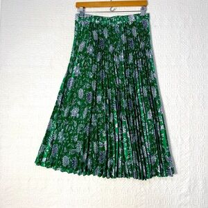 J. Crew Green Pleated midi Skirt-Size Medium
